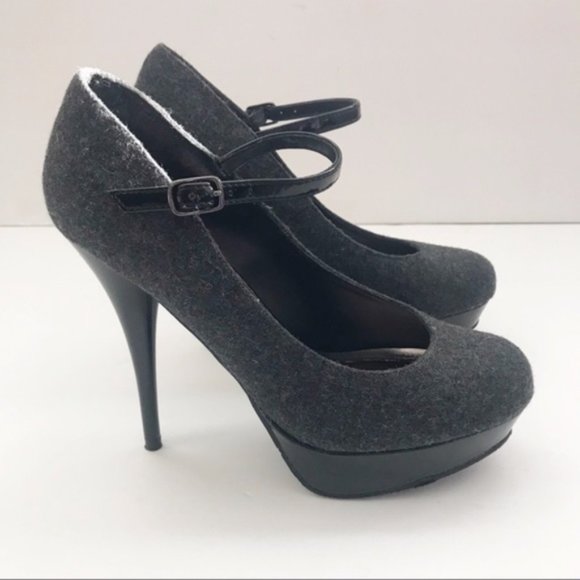 Candie's | Caprescotgrey Platform Heels NWT - Picture 3 of 7
